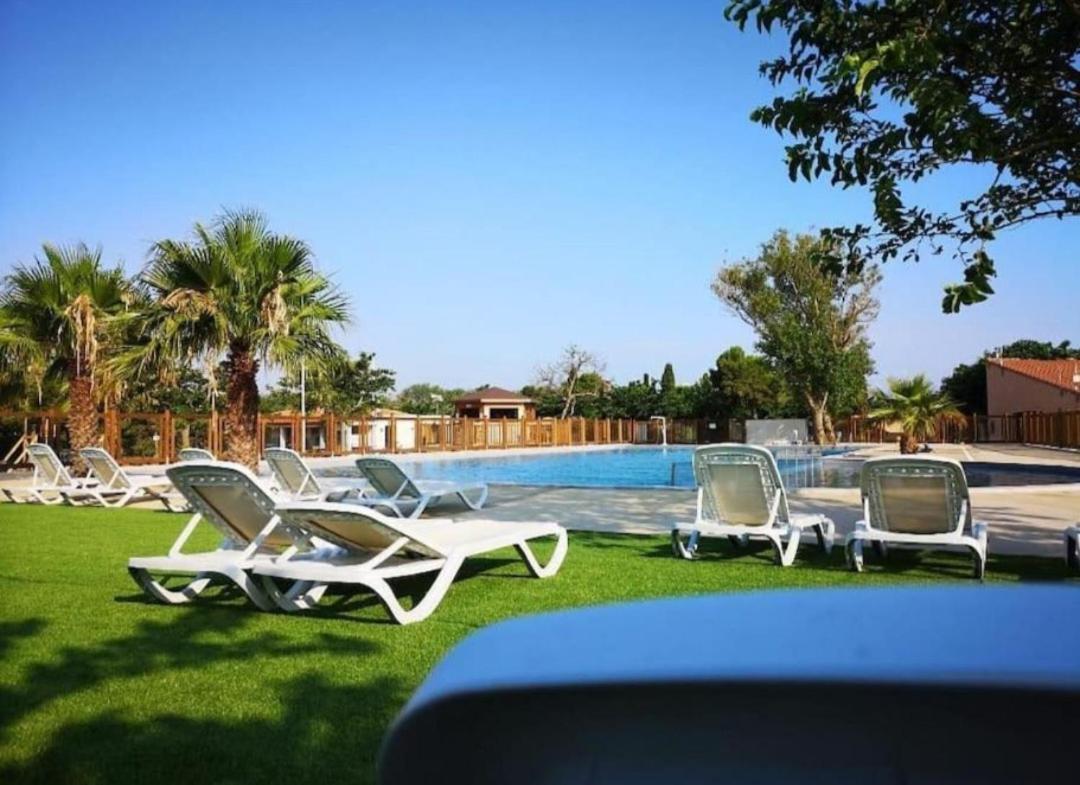 Les Mobil Homes De Naka , Le Novela Campingplatz *